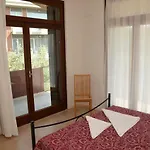 Trilocale Palazzo Garda